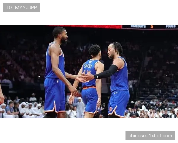 名记：尼克斯或将遭遇如詹姆斯球队般的交易流言困扰影响士气